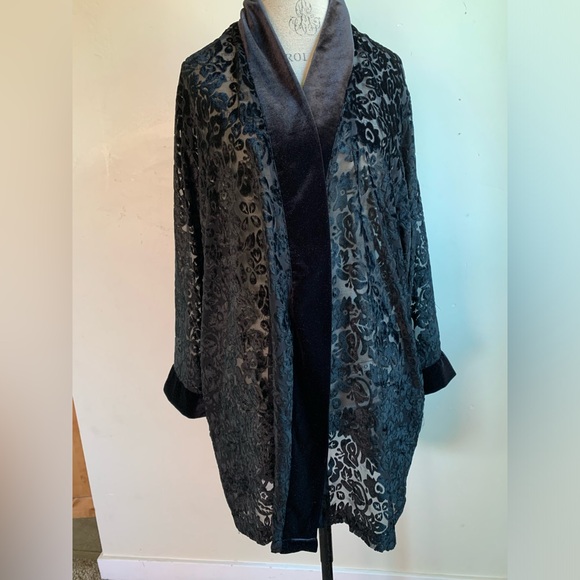 vtg Victoria's Secret Velour Sheer Black Floral Robe Gold Label Women's one size - Picture 3 of 12